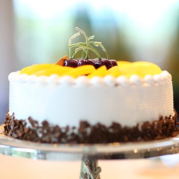 Eleganckie patery do ciasta: Must-have każdej domowej imprezy